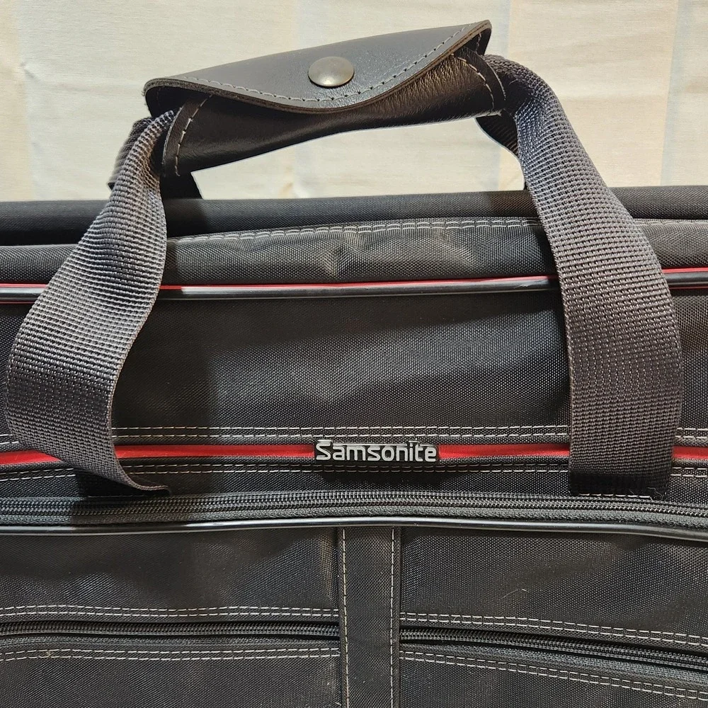 Samsonite‎ Oyster Garment Bag 1987 Black Red Trim Fold-Out Travel Luggage USA